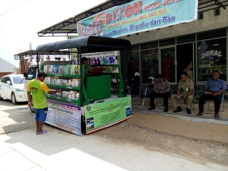 KELURAHAN GUNUNG ELAI TUMBUHKAN MINAT BACA MELALUI PERPUSTAKAAN KELILING