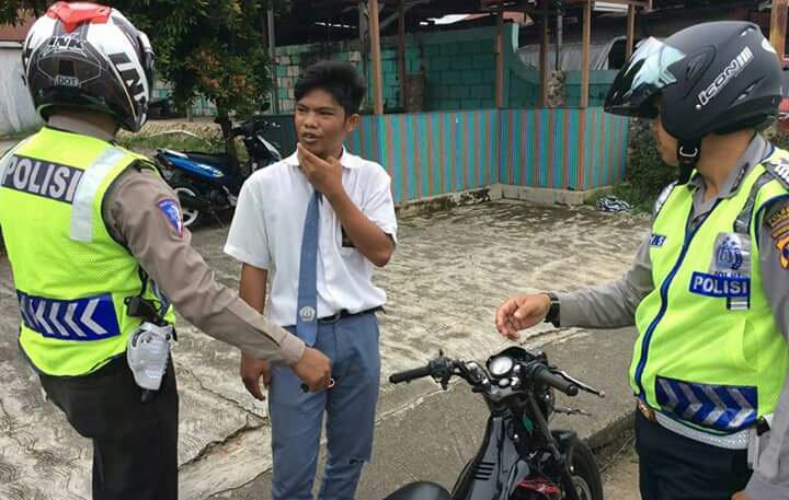 Patroli Rutin Satlantas Polres Bontang Sasar Pelajar