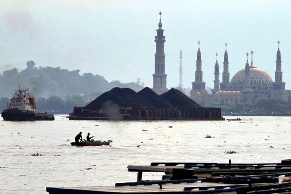 Cuaca Kaltim–Kalsel Jumat: Samarinda dan Banjarmasin Berawan Tebal