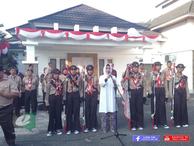 LEPAS KONTINGEN PRAMUKA BONTANG, INI PESAN WALIKOTA NENI