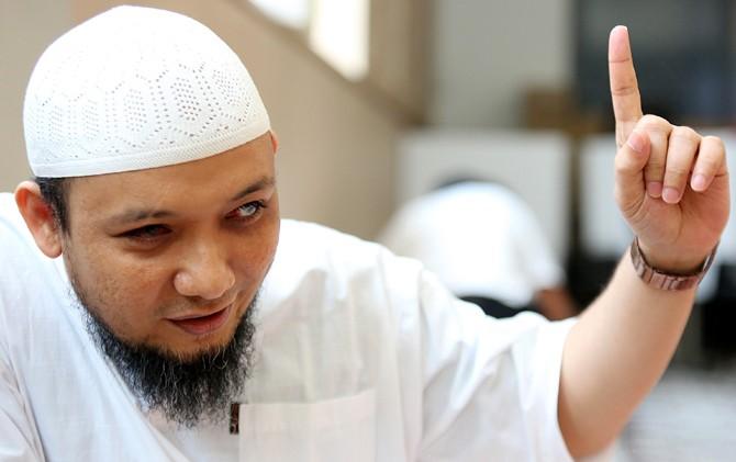 Polisi Periksa Novel Baswedan di Singapura Senin Besok