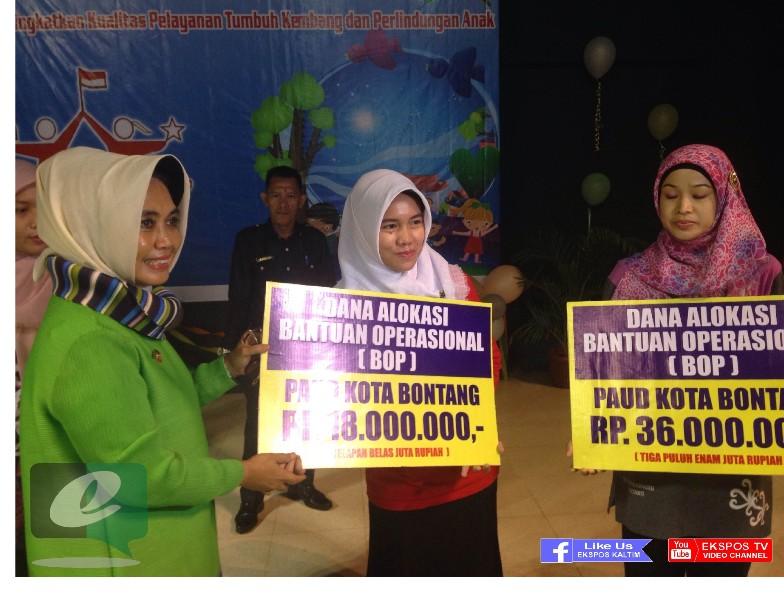 WALIKOTA BONTANG SALURKAN DANA ALOKASI BOP SEBESAR 1,6 MILYAR 