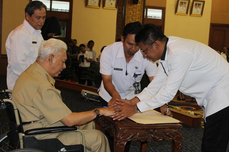 WAWALI BONTANG : JOKOWI MINTA INSTANSI VERTIKAL BANTU PEMDA GUNAKAN APBD