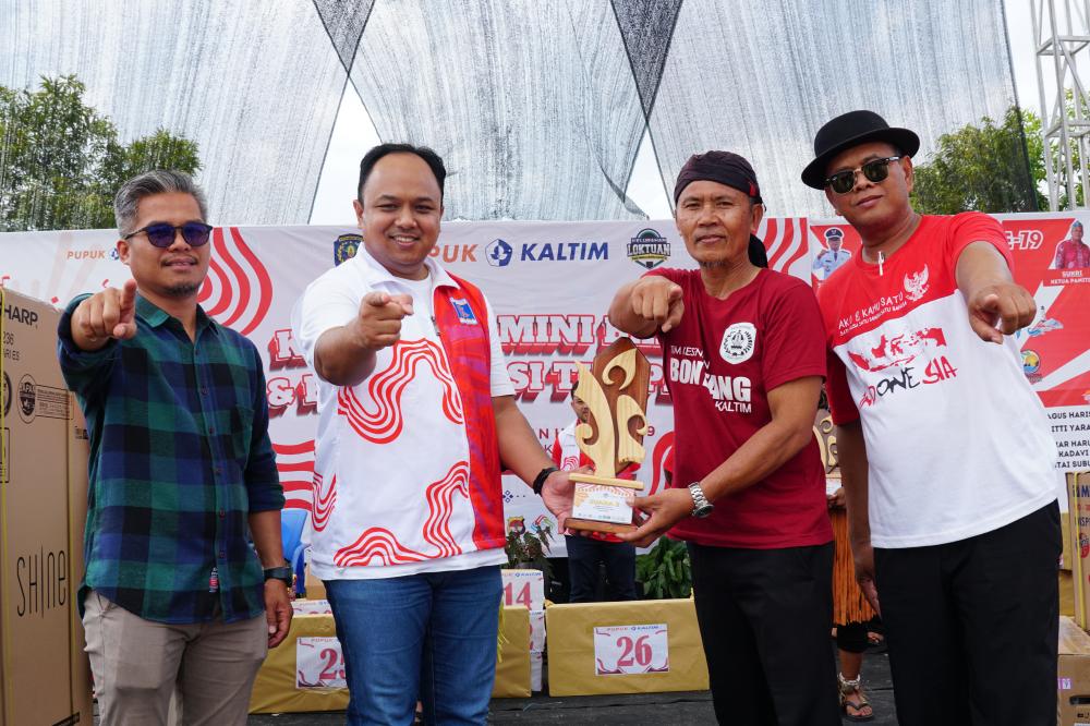 Dekat Bersama Masyarakat, Pupuk Kaltim Dukung Rangkaian HUT RI Ke-79 Kelurahan Loktuan