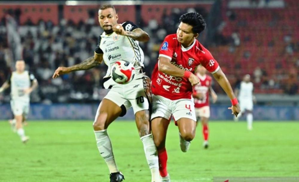 Super League Pekan Ramadan Dimulai, Persaingan Puncak-Zona Degradasi Memanas 