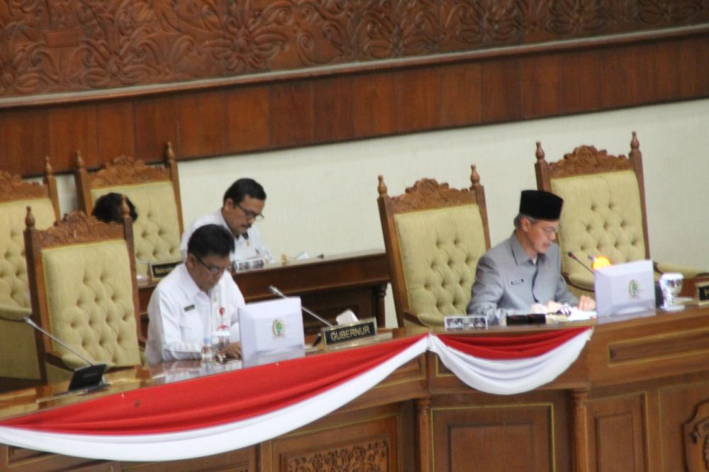 Pemprov Kaltim Beri Jawaban Pandangan Umum Fraksi, Dewan Bentuk Pansus LKPj 