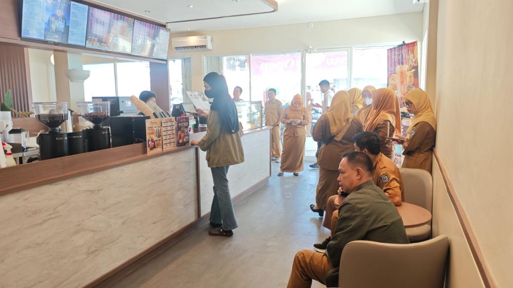 DPMPTSP Bontang Minta Kopi Kenangan Lengkapi Dokumen Perizinan, Soroti Penataan Parkir hingga Legali