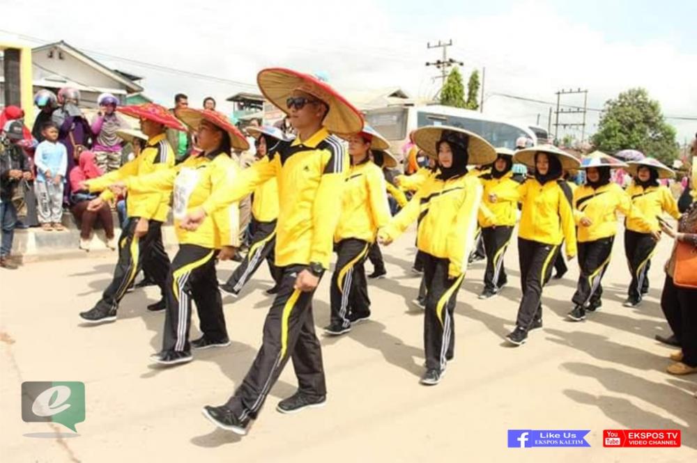 Lomba Gerak Jalan HUT Kutim Ke-17, Diikuti Sebanyak 140 Tim Peserta