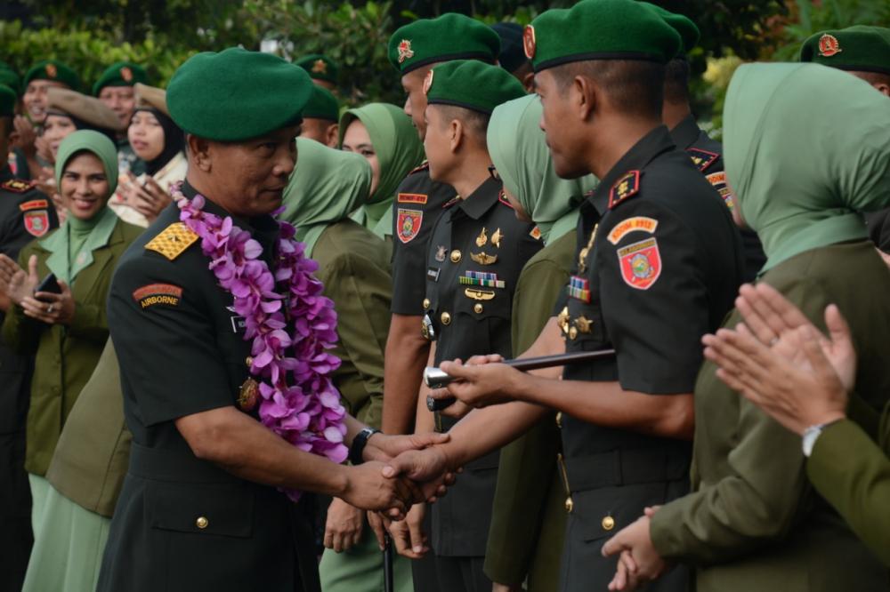 Mantan Wadanjen Kopassus Jabat Kasdam VI/Mlw
