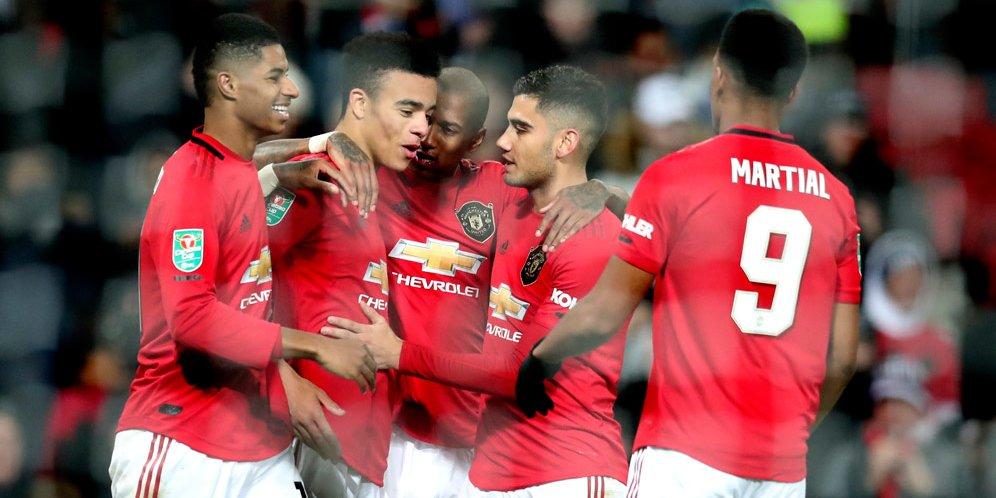 MU Kembali Ditantang Hentikan Rekor Tak Terkalahkan Liverpool 