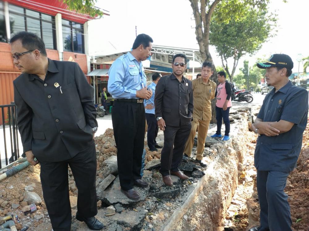 Sikapi Polemik Pemasangan Pipa PDAM, Wali Kota Neni: Black List Semua !