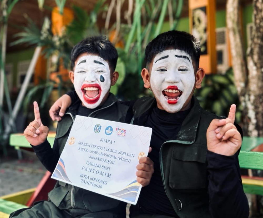 Siswa SDN 011 BS Reyzaldy dan Putra Zamon Raih Juara 1 Pantomim FLS3N 2026
