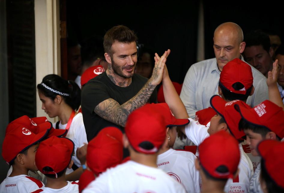 Jakarta Diguyur Hujan, Beckham Gagal KickOff di Laga Amal