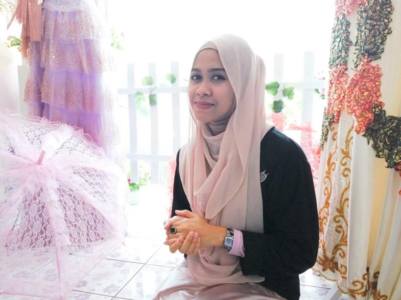 WANITA MULTI TALENTA INI, TAK INGIN MENUNGGU USIA TUA UNTUK SUKSES