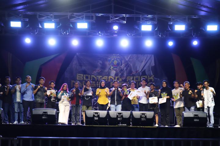 Dispopar Bontang Dorong Ekosistem Musik Lokal Lewat Festival Rock se-Kaltim