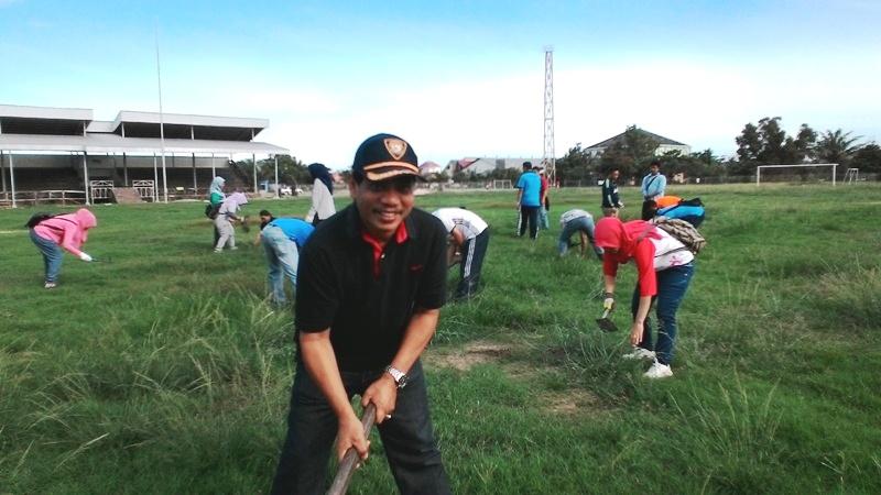 DISPORA BONTANG AKUI PERBAIKAN LAPANGAN BOLA LANG-LANG BARU CAPAI  50 PERSEN