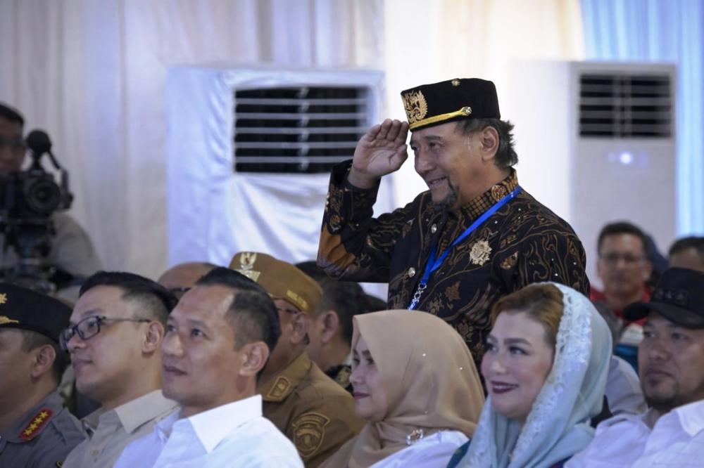 DAD Ungkap Implikasi Serius di Balik Sultan Kutai Duduk di Belakang