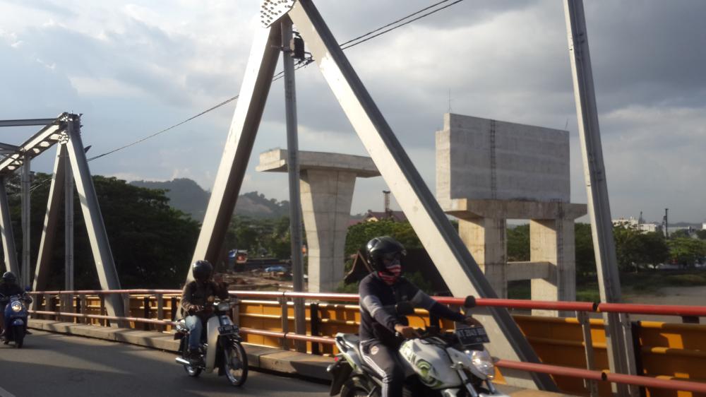 Jembatan Kembar Mahakam Ditarget Beroperasi Desember 2018