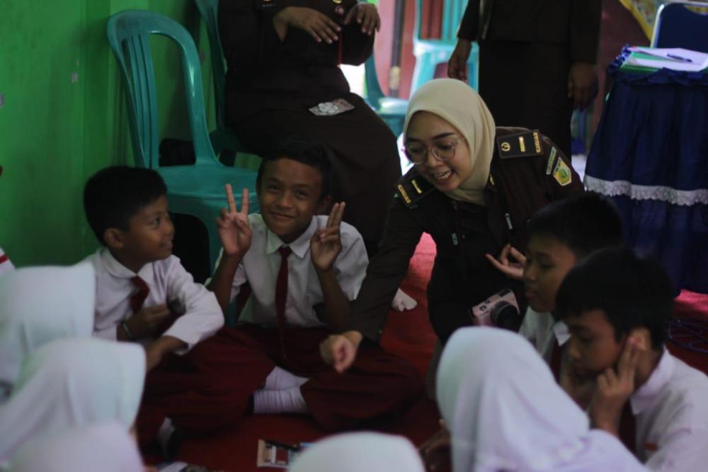 Jaksa Masuk Sekolah, Peserta Didik Diberi Pemahaman Hukum Dasar