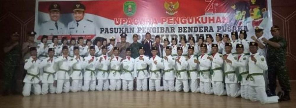 Bupati Kutim Ungkap Kebanggaan Saat Kukuhkan Anggota Paskibraka