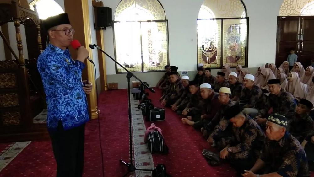 Wow, Animo Warga Bone Umroh Bersama Mahabbul Karim Kian Besar