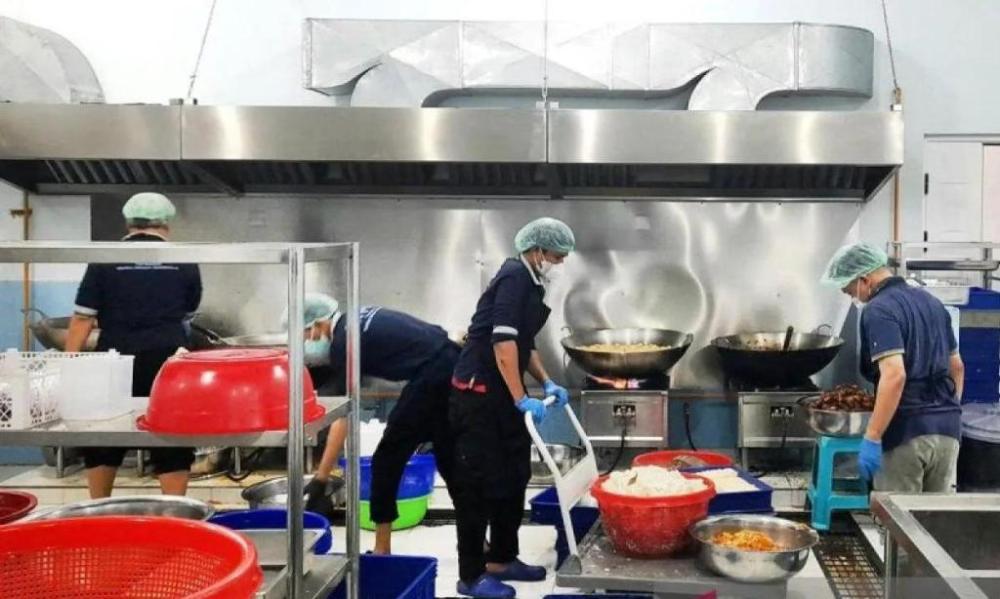 Masalah di Balik Program MBG Kaltim: Puluhan Dapur Beroperasi Tanpa IPAL 