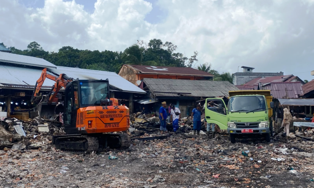 Puing Pasar Sepinggan Dibersihkan, 119 TPS Disiapkan untuk Pedagang