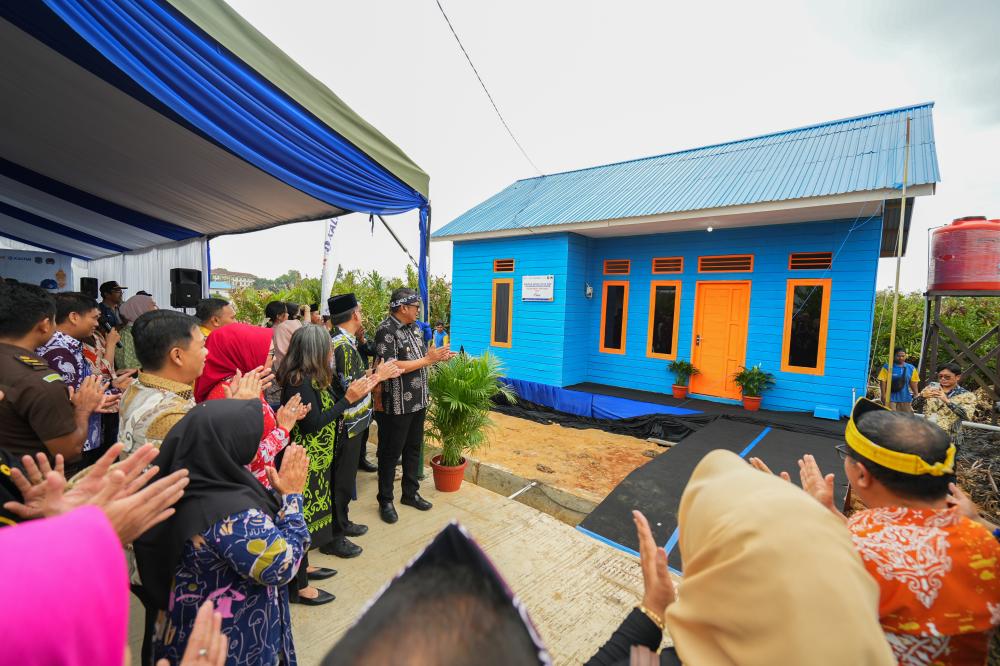 Pupuk Kaltim Wujudkan Impian Masyarakat Punya Rumah Layak Huni, Basri Rase: Konsisten Mendukung Peme