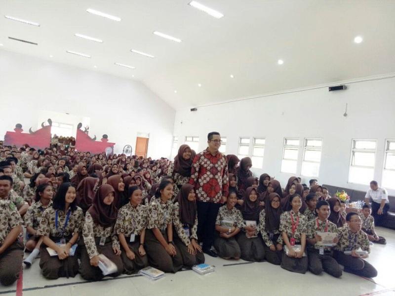 Sosialisasi Empat Pilar Kebangsaan, Ini Pertanyaan Mahyudin buat Murid