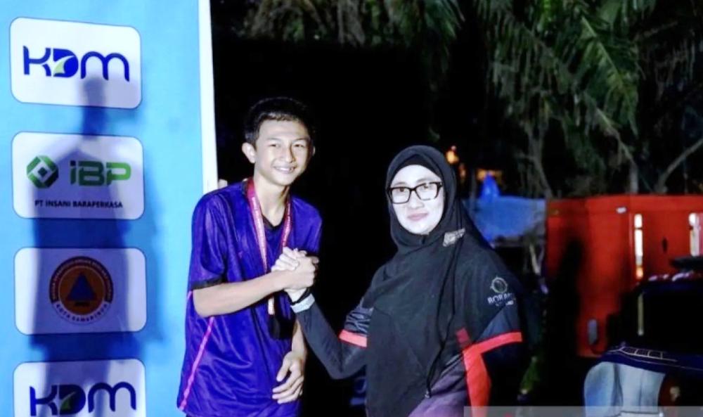 Dua Emas Sama, Kutim dan Balikpapan Saling Kejar di Kejurprov Panjat Tebing Kaltim