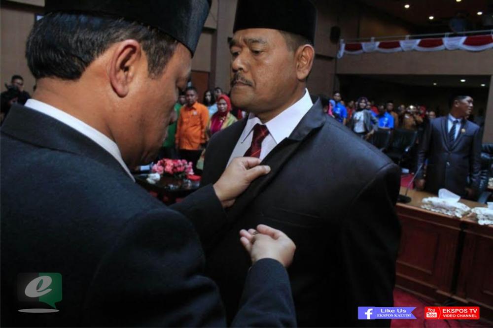 Agus Suhadi Resmi Dilantik PAW Anggota DPRD Bontang