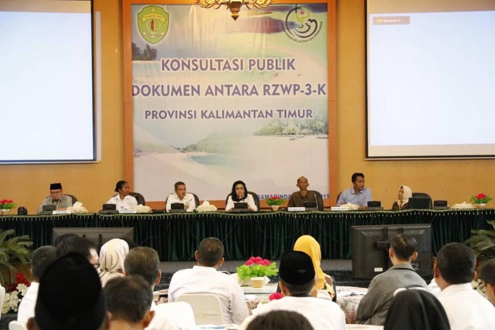 Raperda RZWP3K Kaltim Diuji Publik