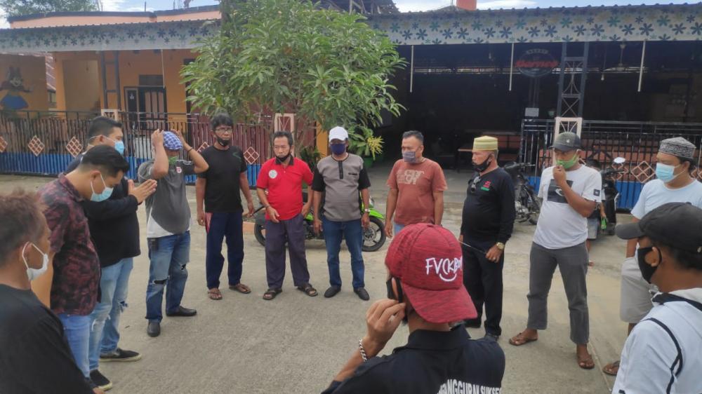 Tim Relawan Pemuda Pesisir Berbas Pantai Ikut Andil Cegah Money Politik