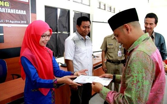 40 GURU DI KUKAR SIAP MENUNTUT ILMU DI INGGRIS