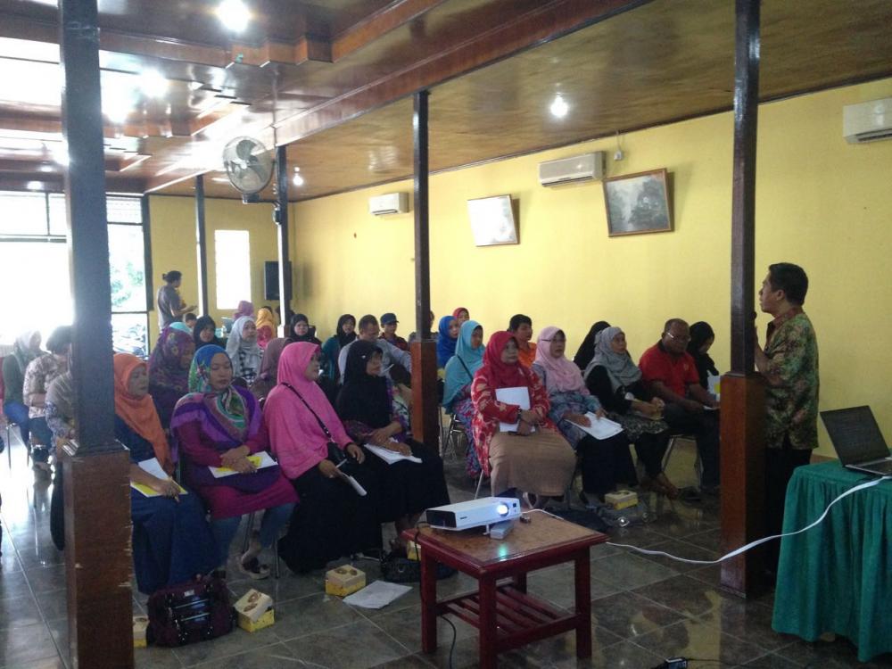 SEBANYAK 40 PENGELOLAH RESTAURAN DI BONTANG, IKUT KURSUS HIGIENE SANITASI PANGAN