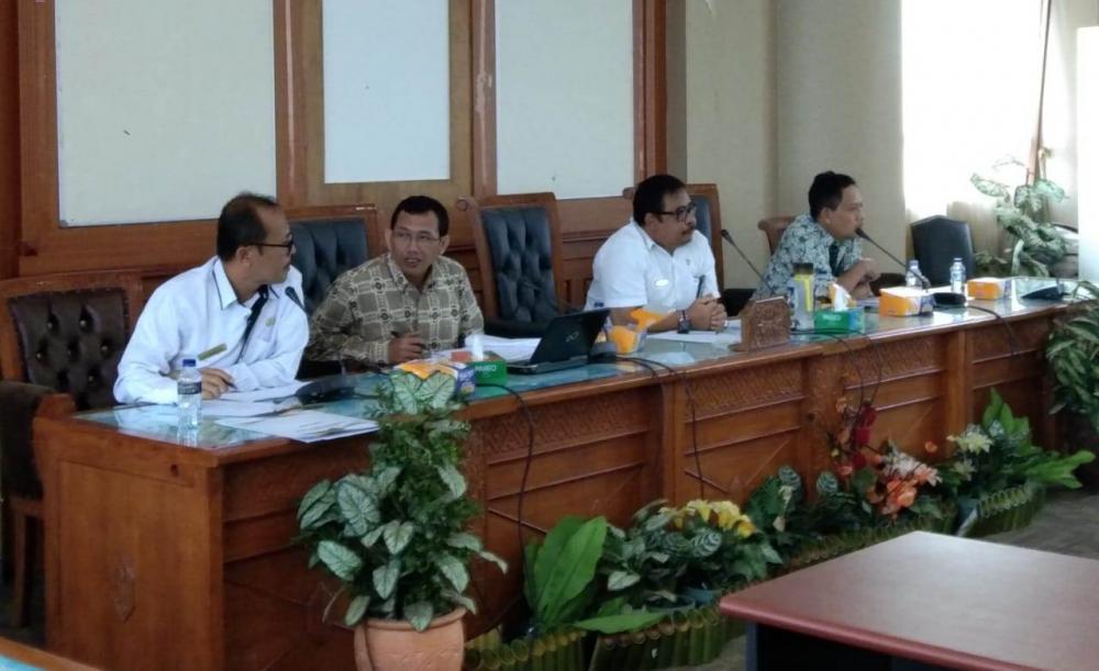 Dinsos Kutim Gelar Kajian Penanggulangan Kemiskinan