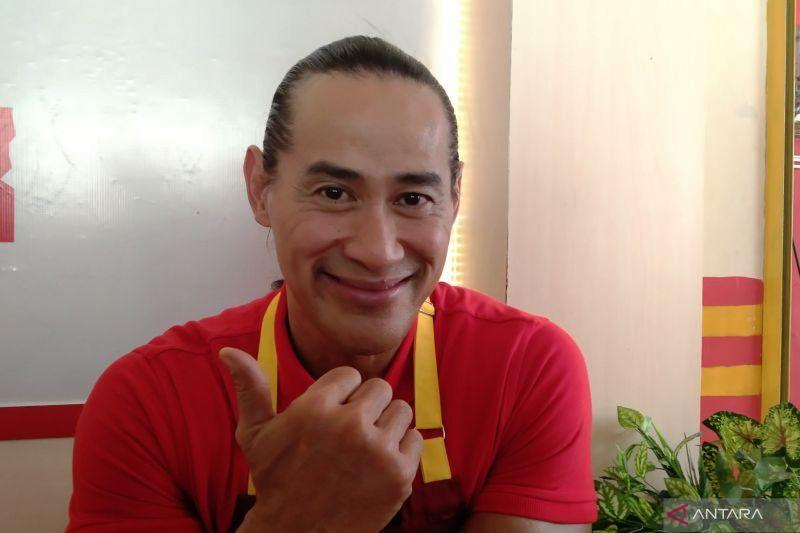 3 Kebiasaan Ade Rai untuk Cegah Perut Buncit