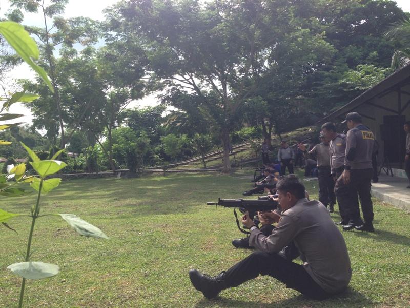 PULUHAN PERSONIL POLRES BONTANG, GELAR LATIHAN MENEMBAK