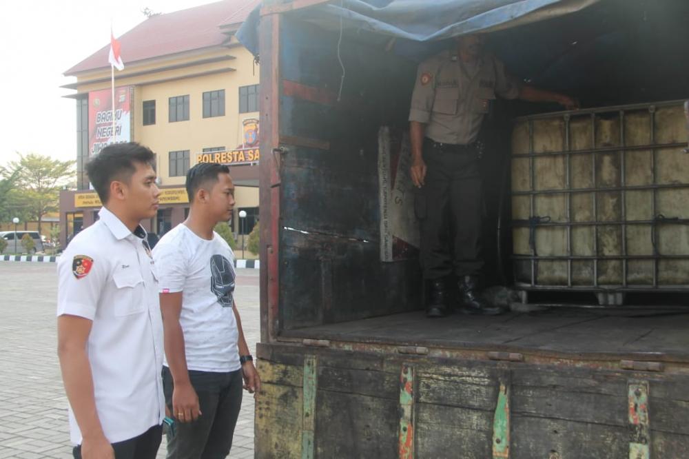 Polresta Samarinda Bongkar Penimbunan BBM Subsidi, Sita 2 Ton Solar