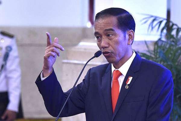 Presiden Joko Widodo Ancam Copot Pangdam dan Kapolda Yang Gagal Atasi Karhutla