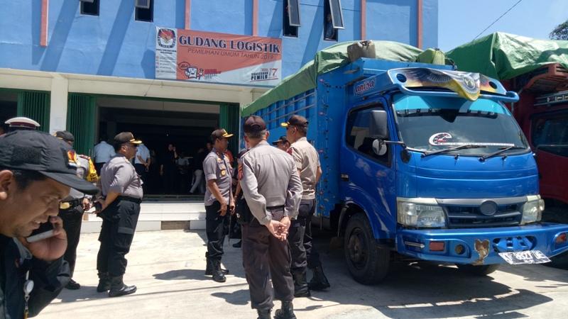Ratusan Petugas Gabungan Siap Amankan Pemilu 2019 di Bontang