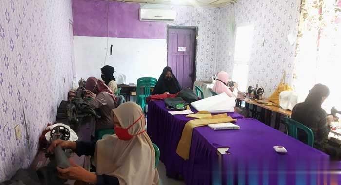 Sempat Tertunda Karena Corona, Disnaker Bontang Lanjutkan Pelatihan Menjahit