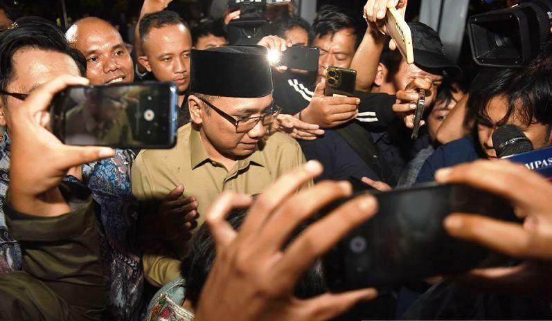KPK Jerat Eks Menag Gus Yaqut dalam Skandal Korupsi Kouta Haji