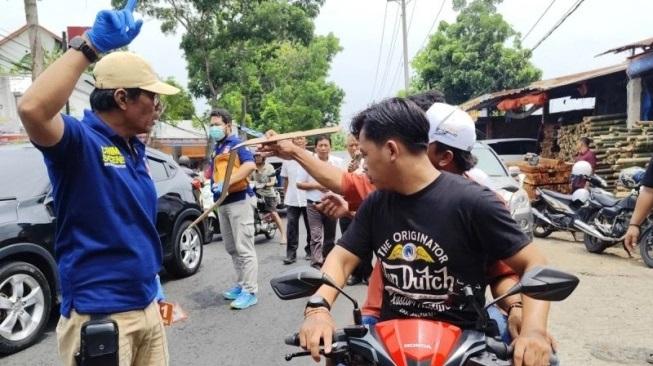  Extrajudicial Killing â€œTembak di Tempat!": Rantai Kematian di Tangan Polri
