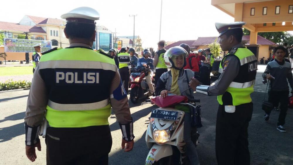 Puluhan Pengendara Roda Dua Terjaring Operasi Cipkon Polres Bontang