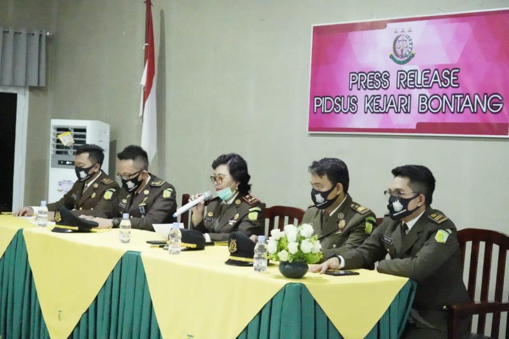 Kado HBA ke-60, Lima Eks Pimpinan Perusda AUJ  Bontang Ditetapkan Tersangka