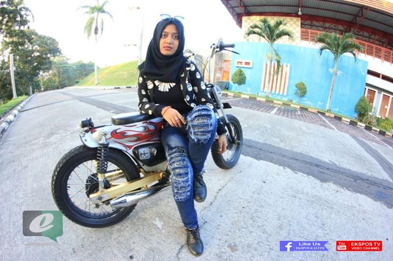MENGENAL CEWEK KEREN PENGENDARA MOTOR CUSTOM CHOOPY CUB