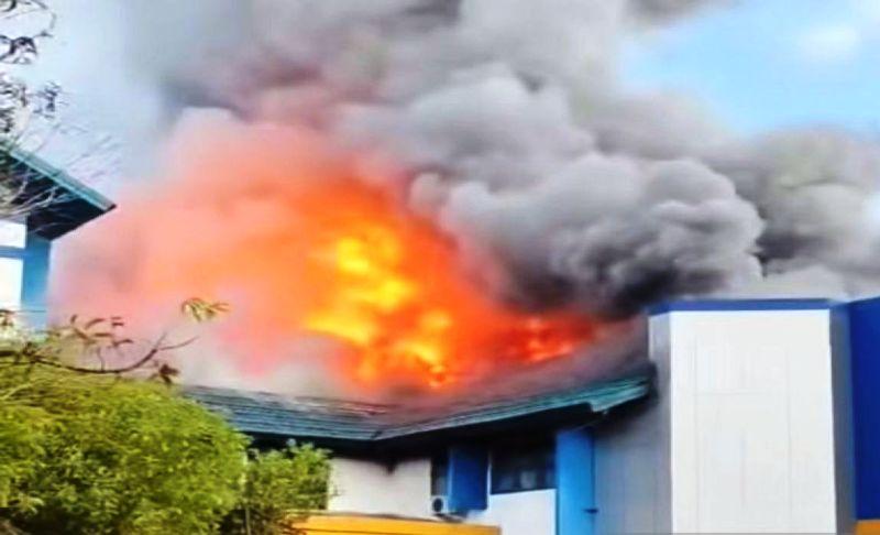 Gedung Rektor ULM Terbakar, Data Aman, Wisuda Lanjut