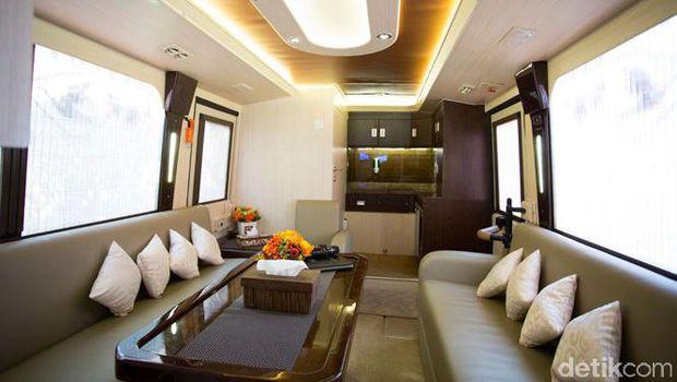 Fasilitas Mudik Naik Bus Mewah: Kursi Pijat Hingga Karaoke