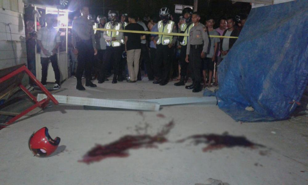 PRIA TEWAS DITIKAM ORANG TAK DIKENAL, DI SIMPANG JALAN KS TUBUN BONTANG